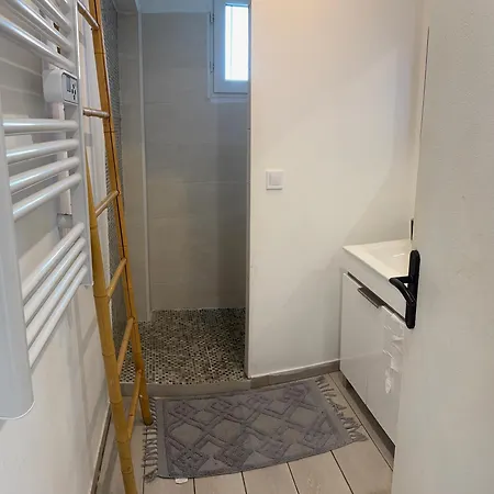 Les Micocouliers - Spacieuse Maison,4chambres ,avec Jardin- Parking -wifi Nyaraló Béziers